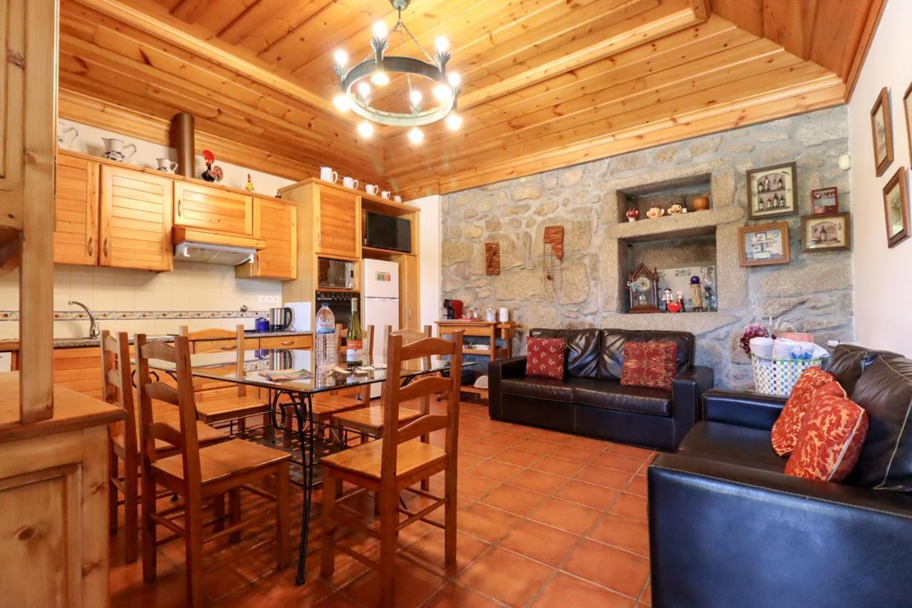 Casa Largo Do Porto - Country House With Swimming Pool เวียนา โด กัสเตโล ภายนอก รูปภาพ